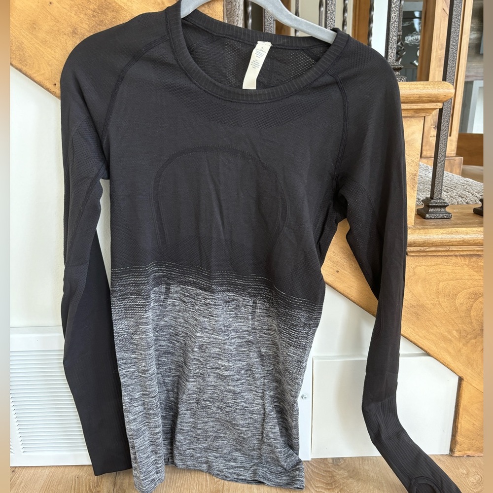 LULULEMON LONG SLEEVE